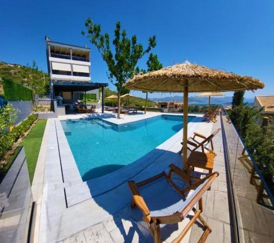 Saronida "Stergiou Luxury Apartment 2Nd Floor" Με Κοινη Πισινα מראה חיצוני תמונה