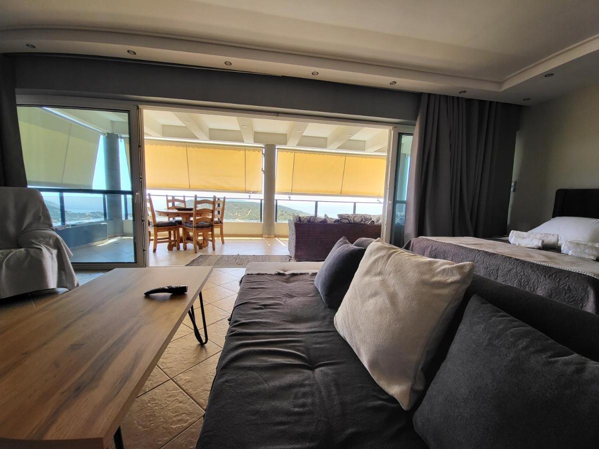 Saronida "Stergiou Luxury Apartment 2Nd Floor" Με Κοινη Πισινα מראה חיצוני תמונה