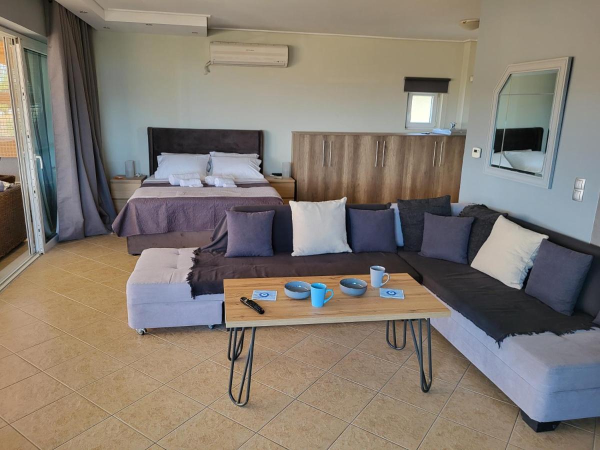 Saronida "Stergiou Luxury Apartment 2Nd Floor" Με Κοινη Πισινα מראה חיצוני תמונה