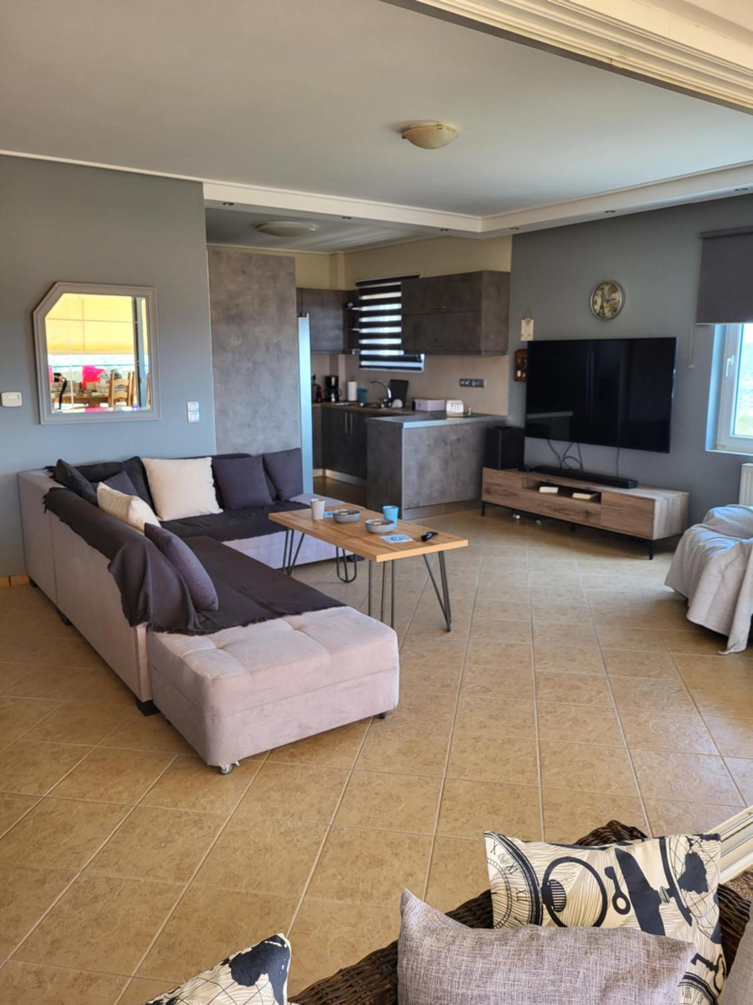 Saronida "Stergiou Luxury Apartment 2Nd Floor" Με Κοινη Πισινα חדר תמונה